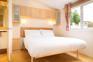 Static caravan double bedroom en-suite - Wren Caravan, Oakcliff