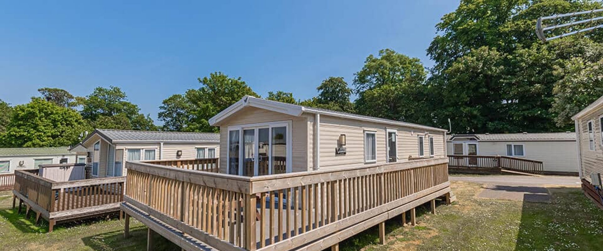 Oakcliff's Wren Plus Caravan exterior on a sunny Devon day